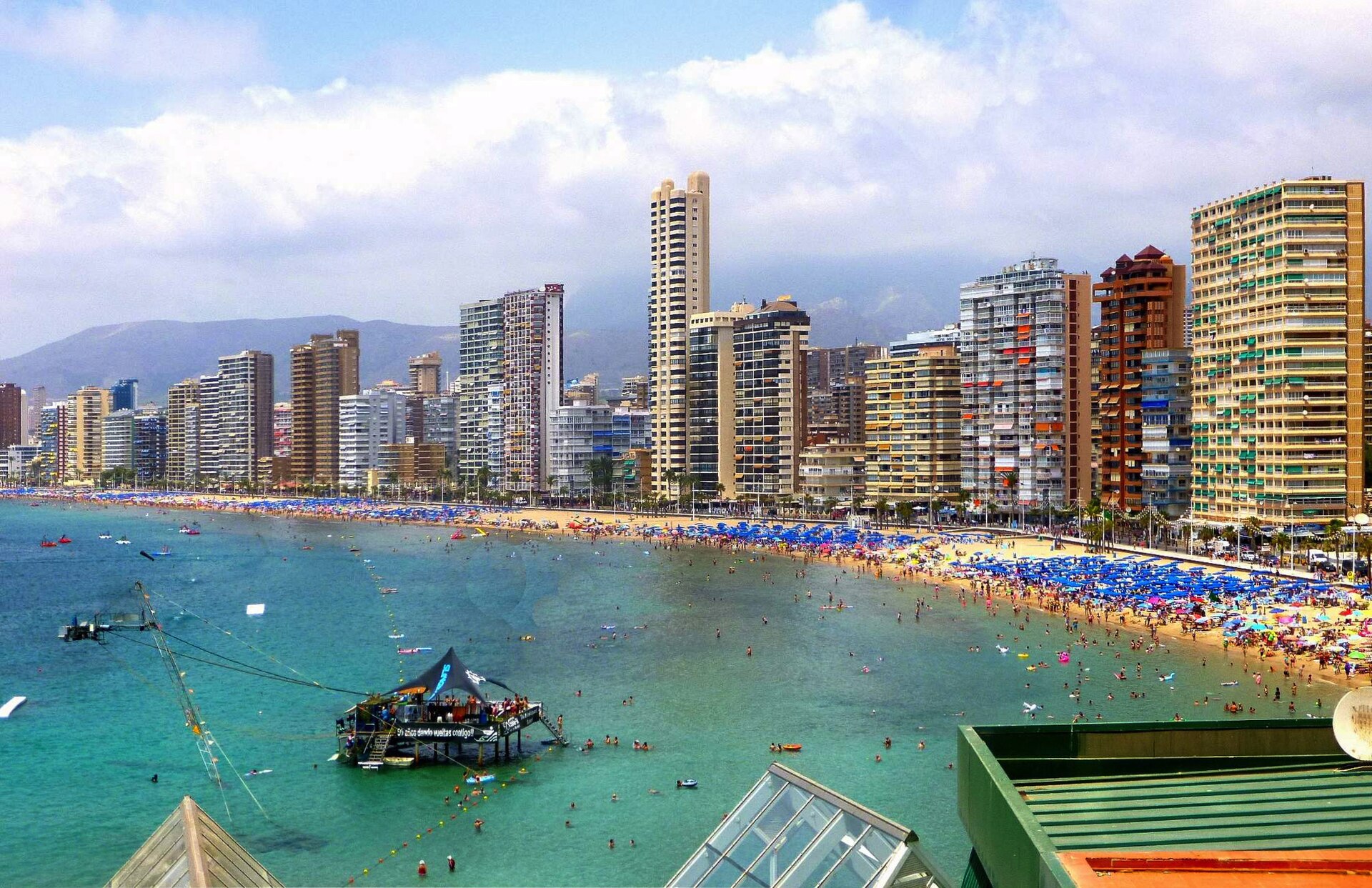Poniente beachfront promenade